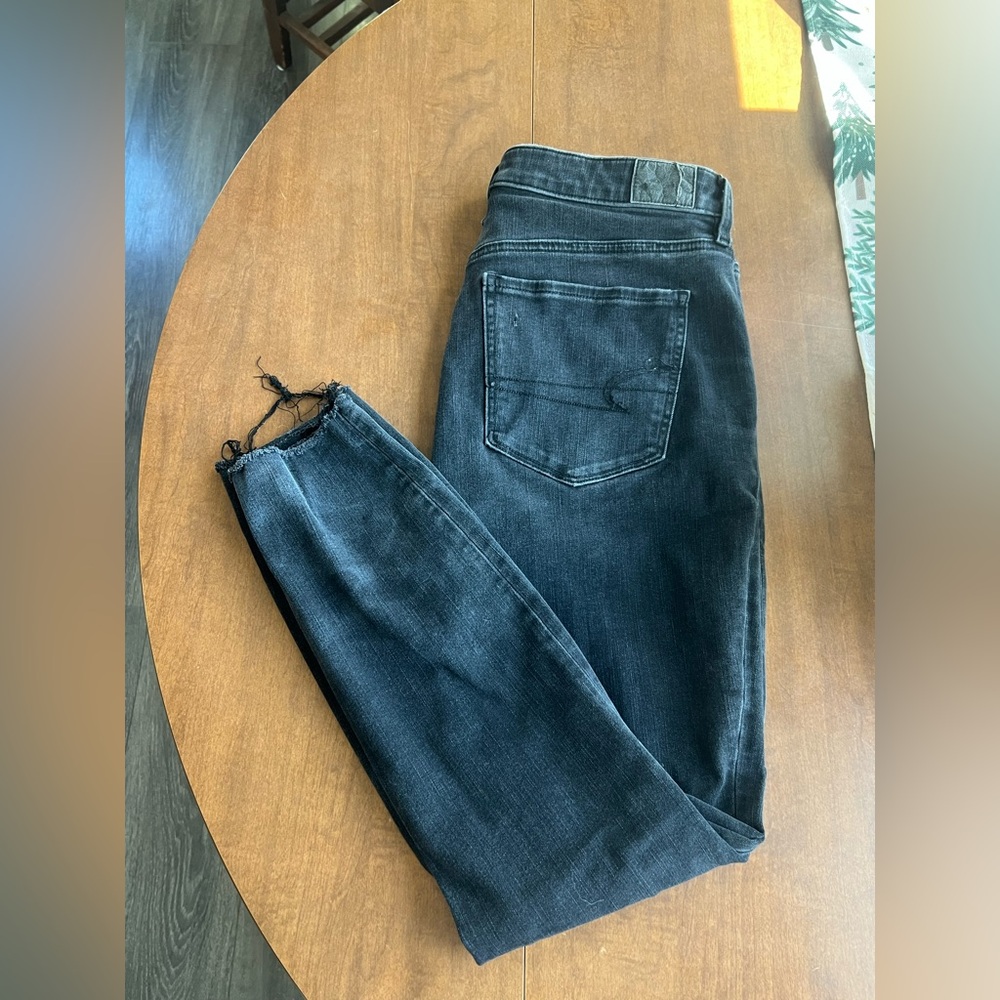 Women’s Black Jeans